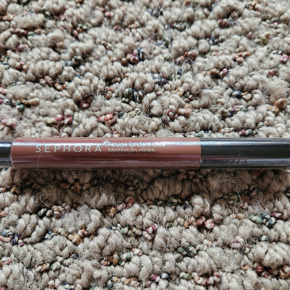Sephora Melting Lip clicks-Creme Brulee